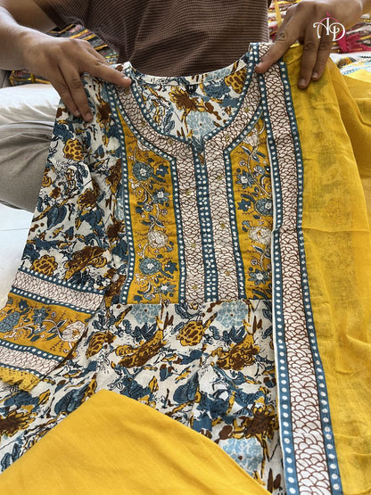 Elegant Handcrafted Heavy Suit Set: Intricate Embroidery, Zari Weaving, and Prints